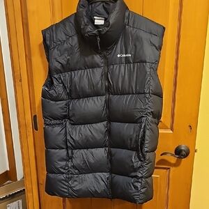 Columbia Women's Midnight Black Quilted Vest